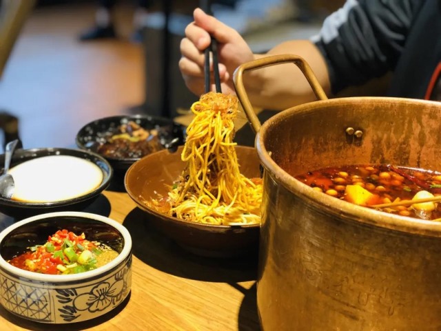 (重口味饮食习惯带来身体负担)