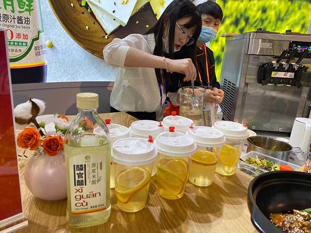 （醯官醋泡醋和黄飞红菜品）