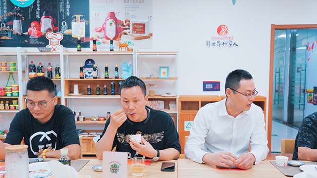 （吃一份不过瘾，再来一份）